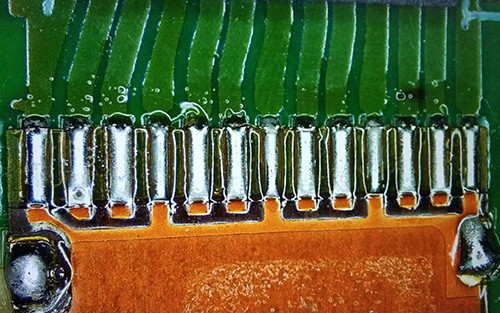 双工位恒温激光锡膏焊接设备焊接40G光模块案例